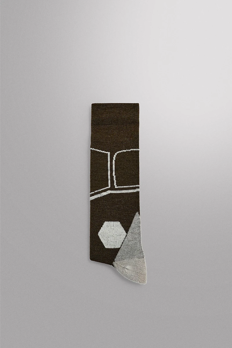TEXTURED SKI SOCKS