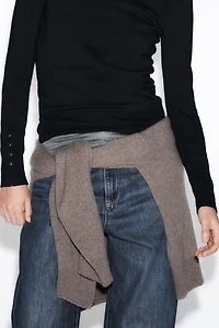 BASIC PLAIN KNIT SWEATER