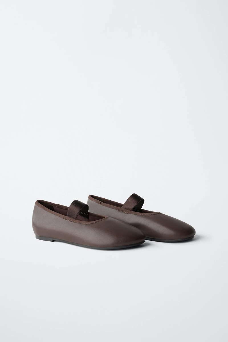 BALLERINES À BRIDE ÉLASTIQUE