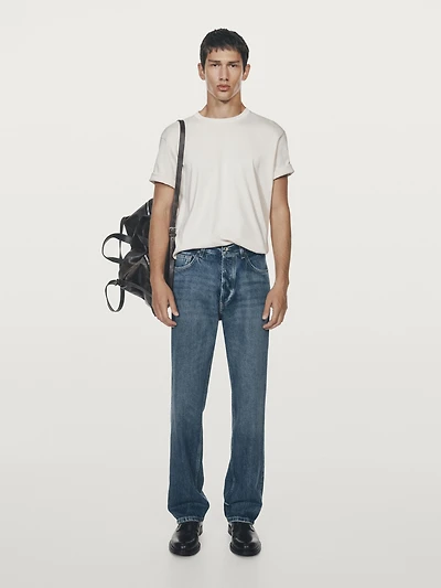 Straight-leg jeans