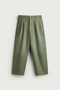 BAGGY FIT PLEATED CHINO PANTS