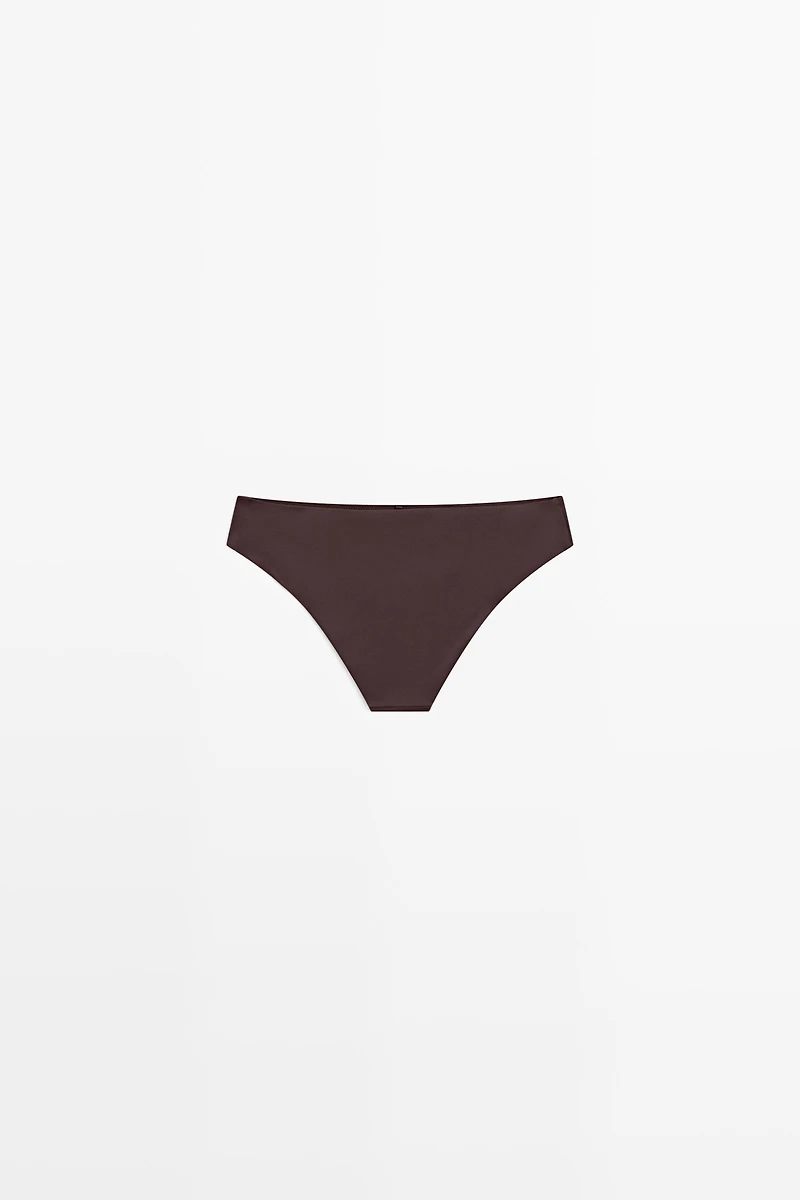 Bikini bottoms with gathered detail