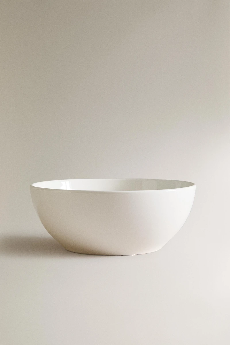 STONEWARE SALAD BOWL