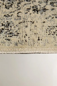 VINTAGE EFFECT AREA RUG