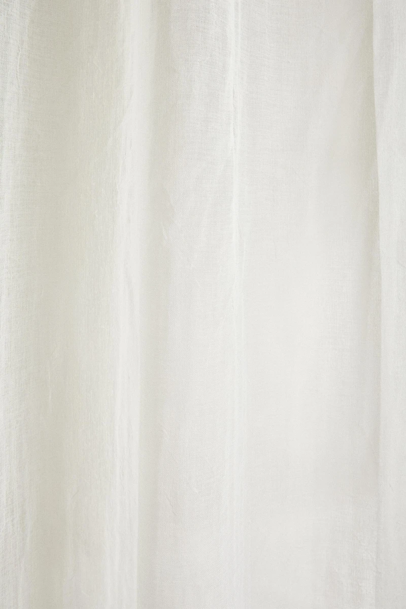 VERY LOW OPACITY SHEER CURTAIN