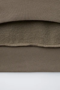 SWEATSHIRT AND JOGGER SET WITH TEXT PATCH