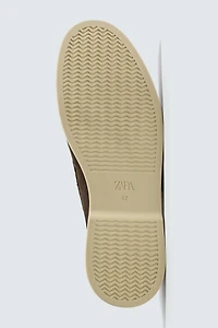 CASUAL LEATHER LOAFERS