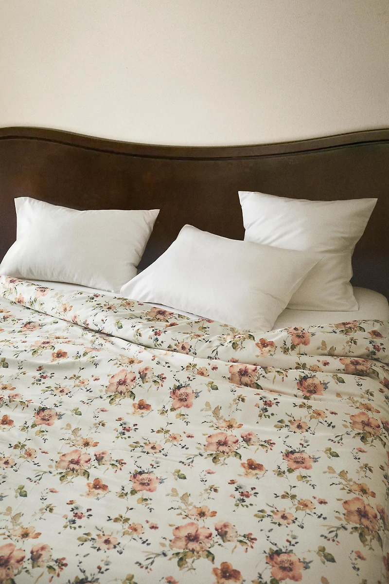 WILD FLOWERS SATEEN DUVET COVER (300 THREAD COUNT)