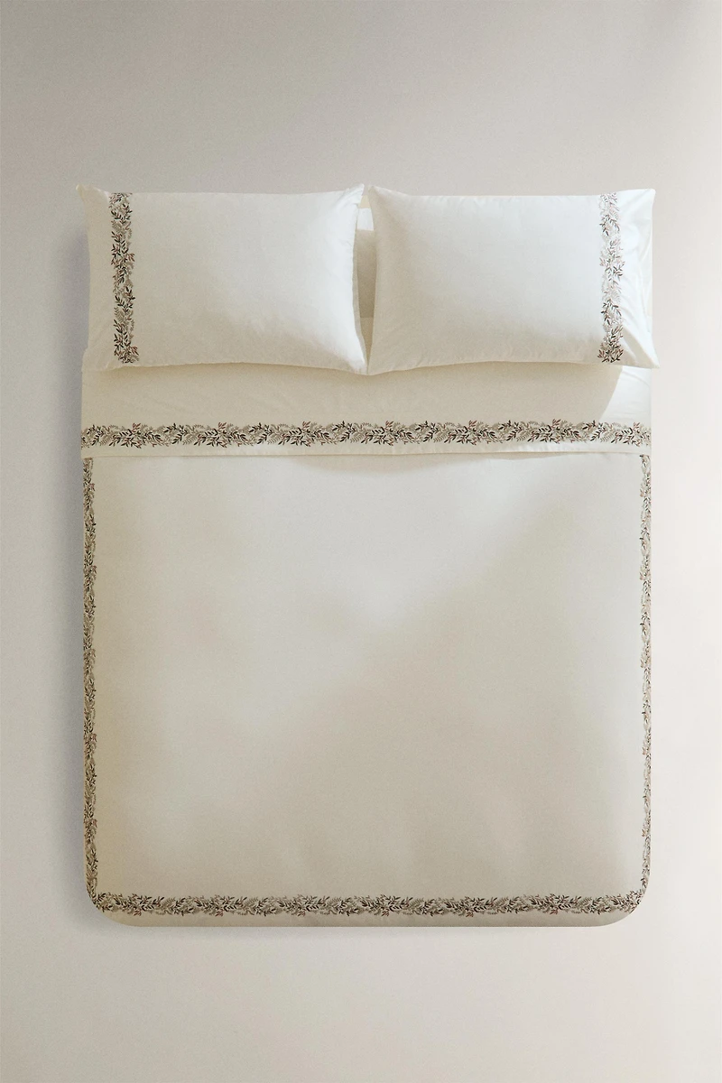 HOUSSE DE COUETTE SATIN BRODÉE FEUILLES