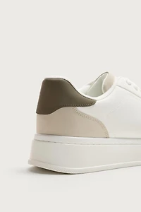HEEL DETAIL SNEAKERS