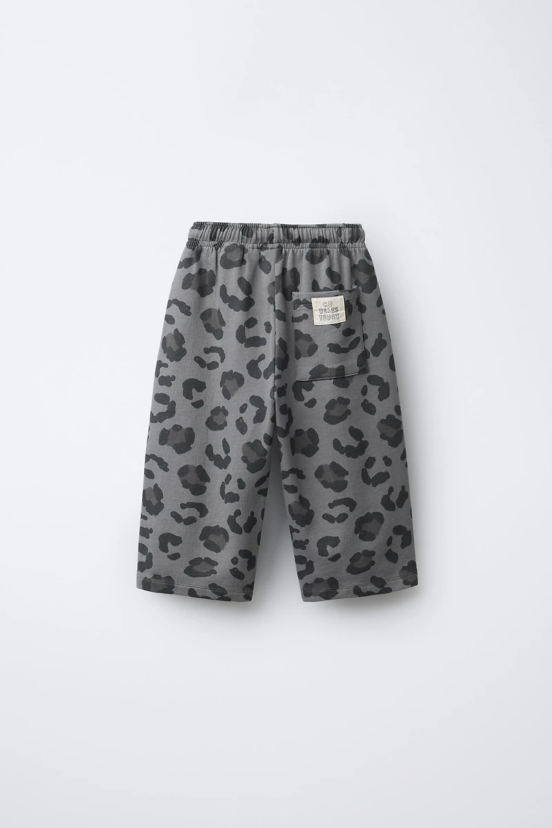 ANIMAL PRINT PLUSH STRAIGHT PANTS