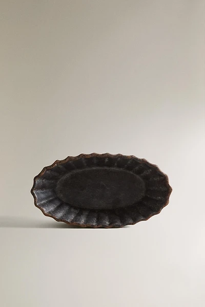 TERRACOTTA BATHROOM TRAY WITH RAISED DESIGN