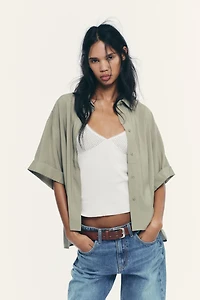 FLOWY SHORT SLEEVE SHIRT