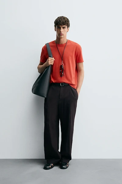 CROPPED FIT T-SHIRT