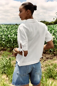 CHEMISE MANCHES COURTES AVEC LACETS EN RAMIE