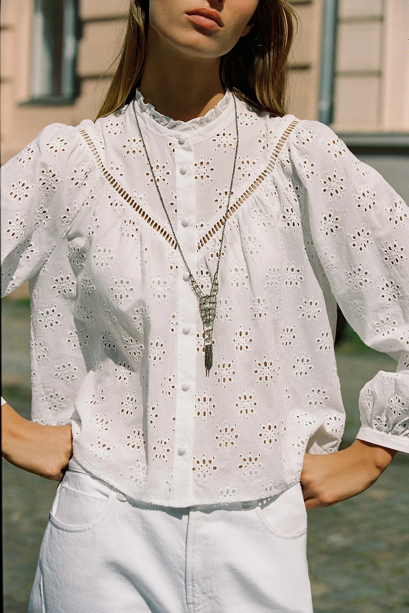 CHEMISE BRODERIES PERFORÉES