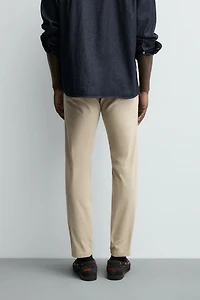 PANTALON CHINO SKINNY