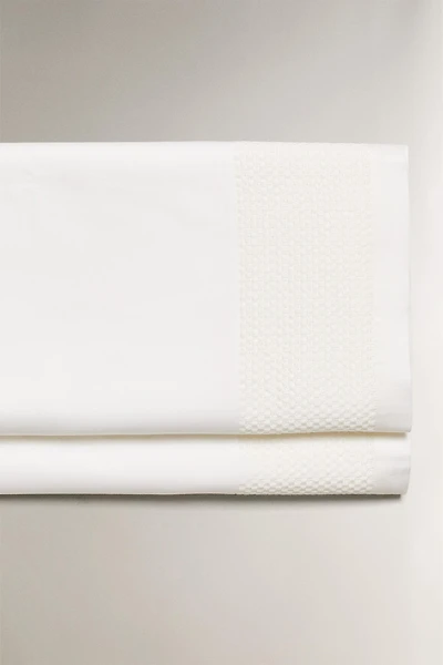SATEEN FLAT SHEET WITH CROCHET BORDER
