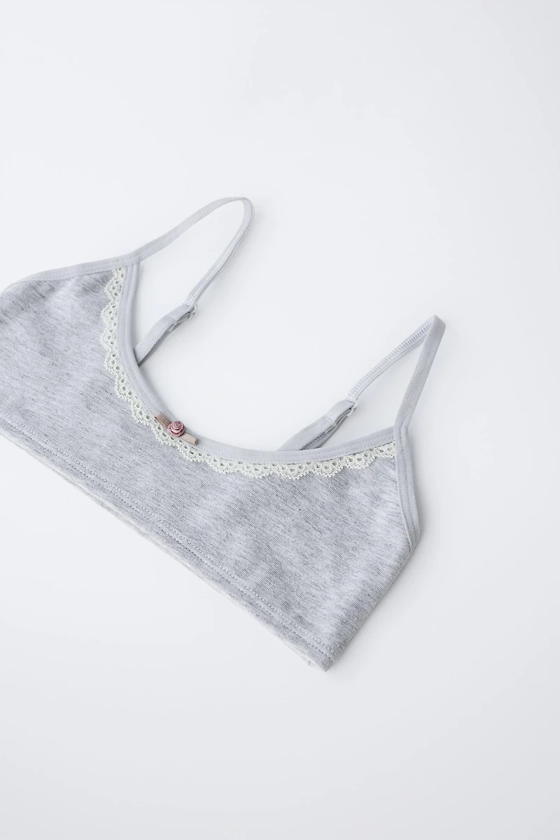 9-14 ANS/ LOT DE TROIS TOPS À DENTELLE RAPPORTÉE