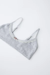 9-14 ANS/ LOT DE TROIS TOPS À DENTELLE RAPPORTÉE