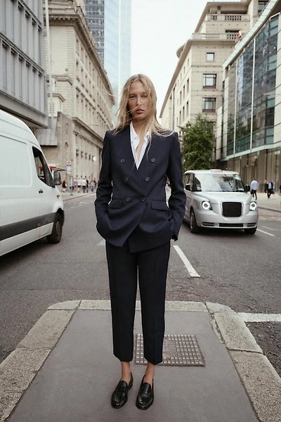STRAIGHT LEG PANTS