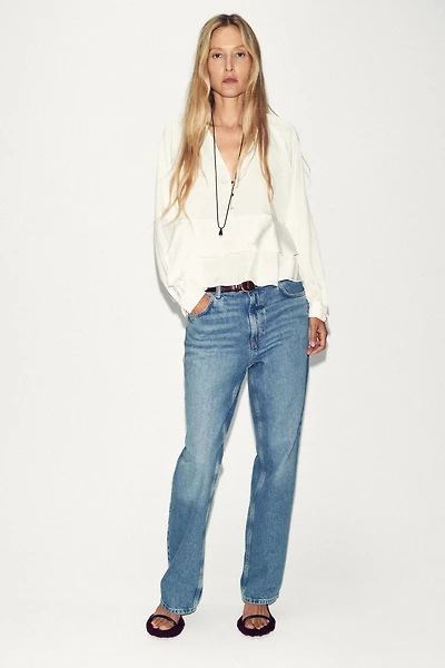 RUFFLED BLOUSE