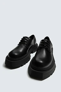 CHUNKY SOLE SHOES