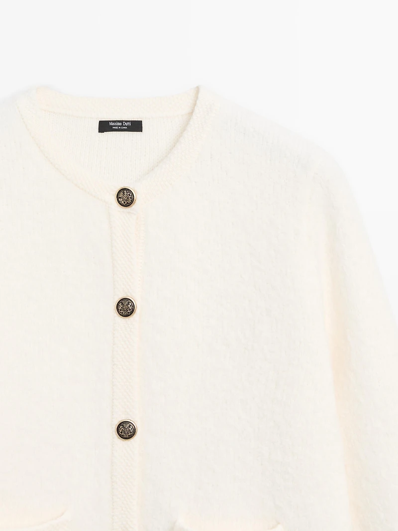 Cardigan court avec boutons dorés