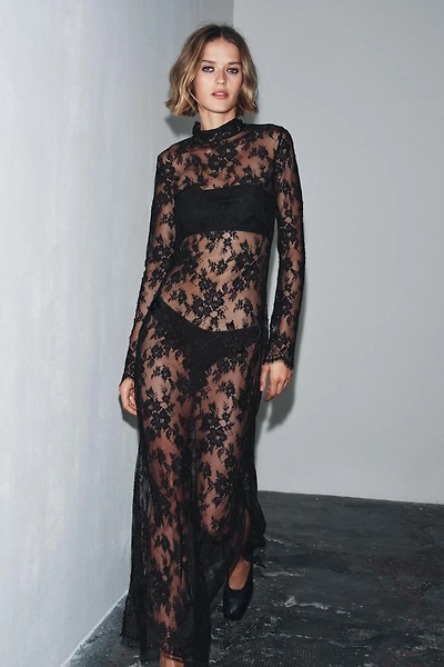 OPEN BACK LACE DRESS