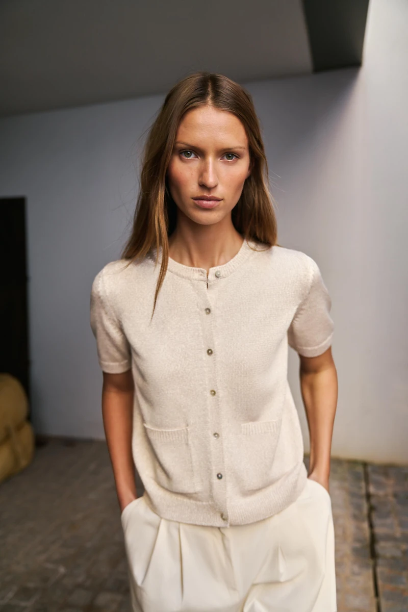 SHORT SLEEVE CARDIGAN