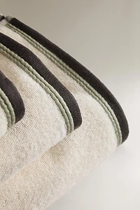 SERVIETTE DE BAIN BORDURE COULEUR
