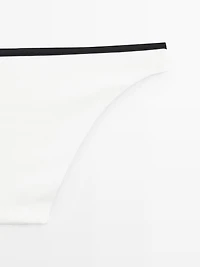 Contrast textured bikini bottoms