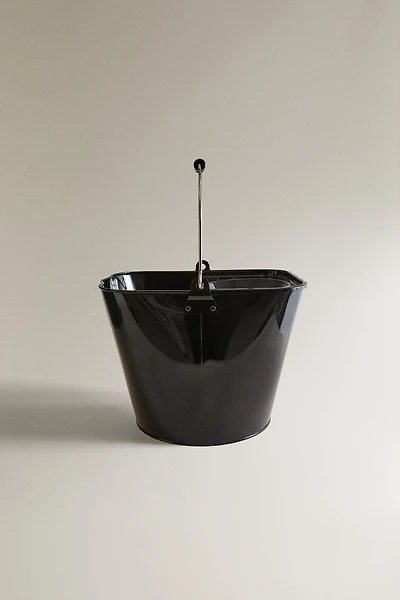 MOP BUCKET WITH WRINGER