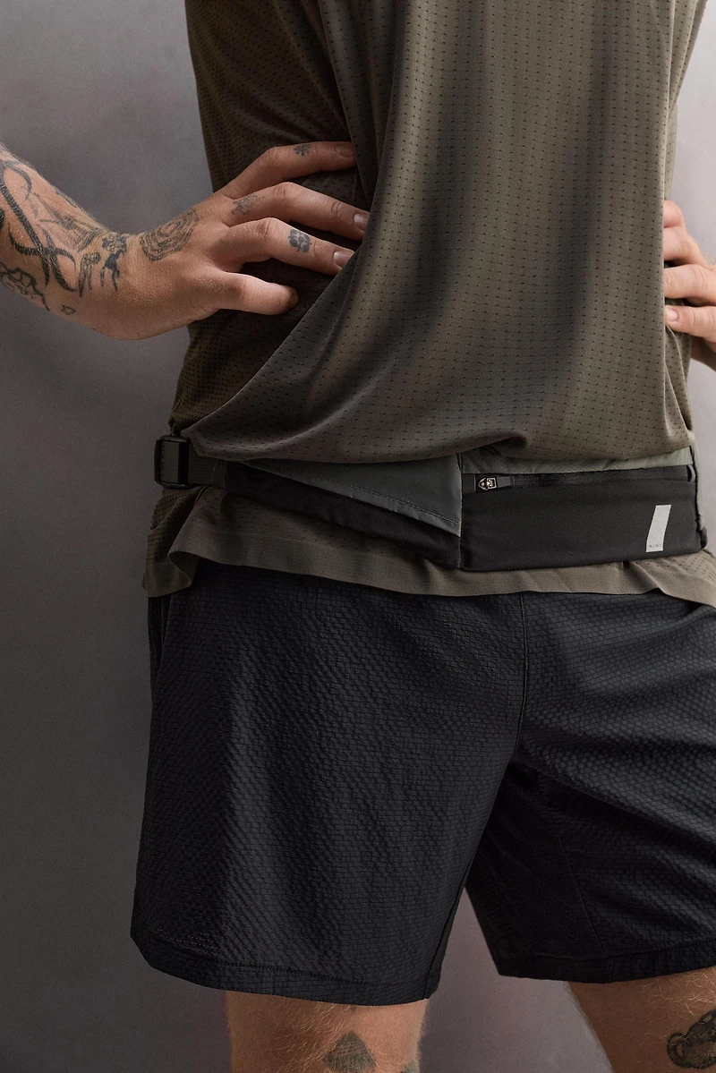 TECHNICAL SPORTY BELT BAG