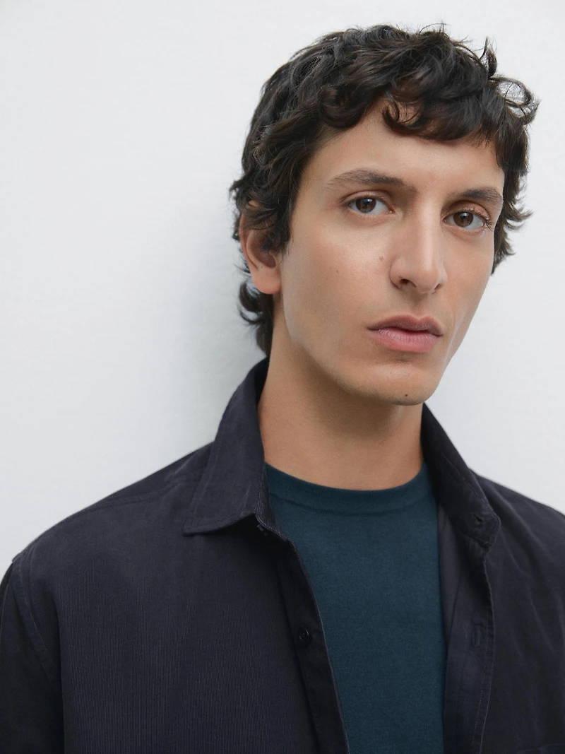 Regular fit needlecord shirt