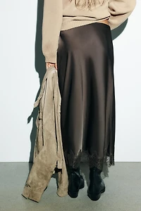 JUPE MIDI SATINÉE DENTELLE