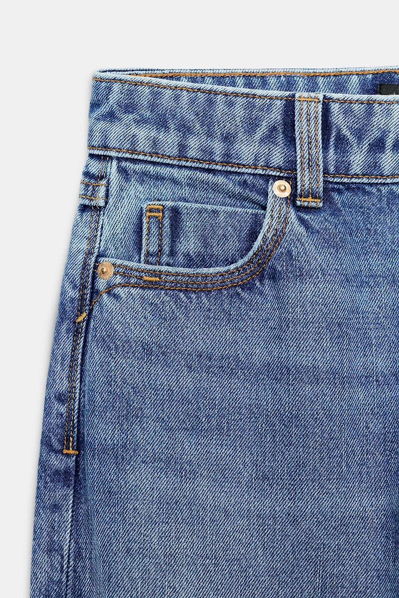 Z1975 HIGH RISE MOM FIT JEANS
