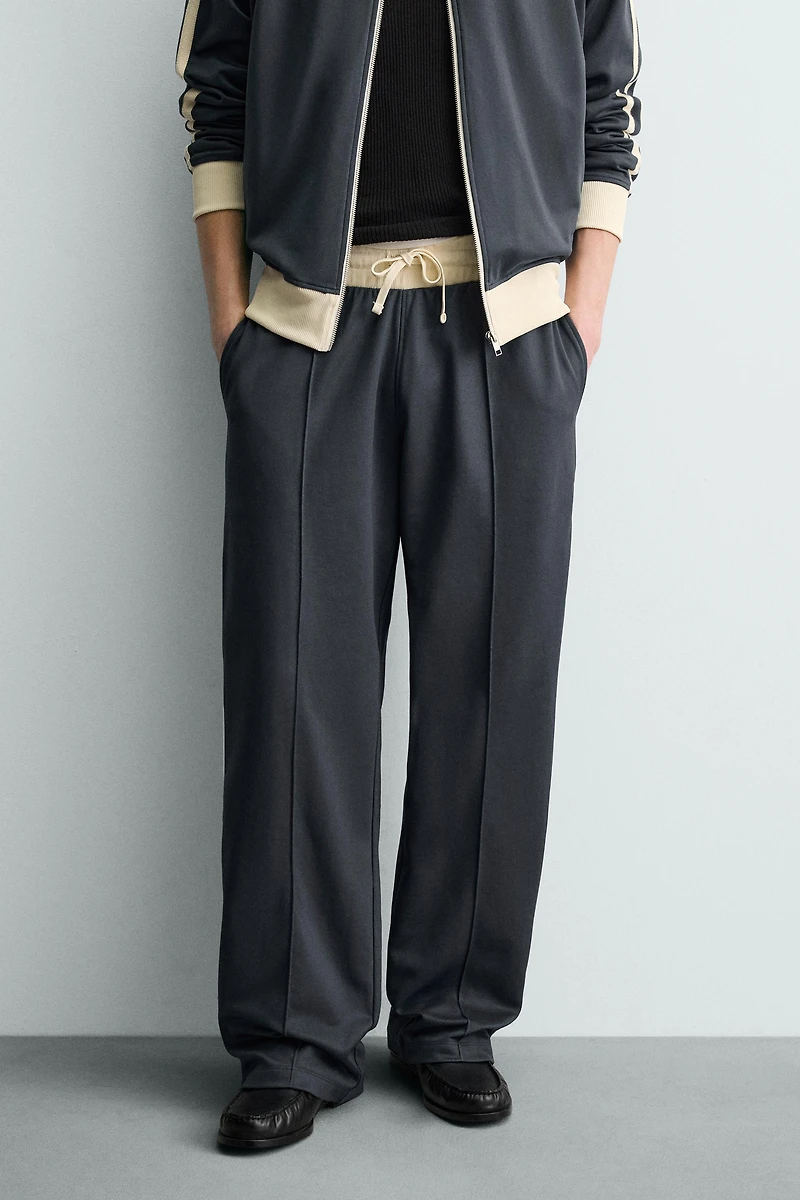 PANTALON DE JOGGING COUPE LARGE AVEC BANDES