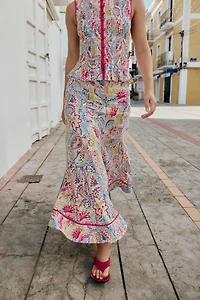 PRINTED EMBROIDERED EYELET MIDI SKIRT