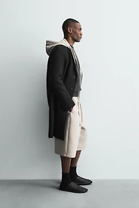 SHORT EFFET NÉOPRÈNE À PINCES