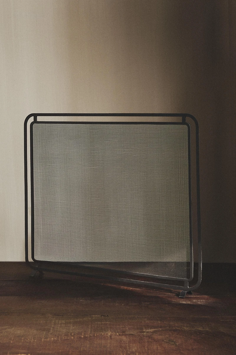 IRON CHIMNEY SPARK GUARD SCREEN