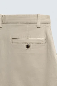 REGULAR FIT CHINO SHORTS