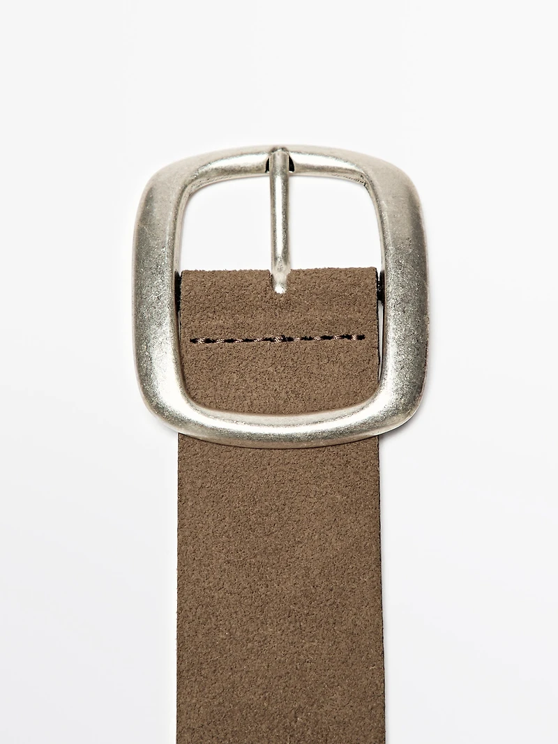 Split leather belt with rounded buckle