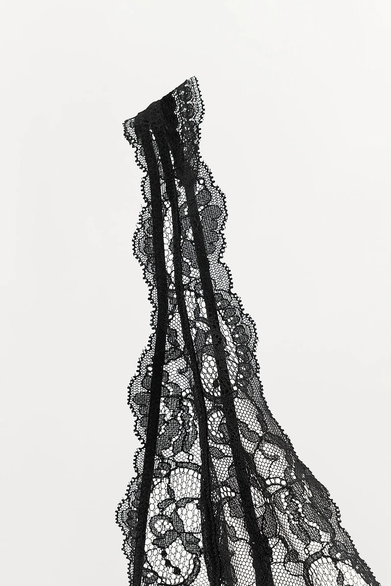 COMBINATION POLYAMIDE LACE BODYSUIT