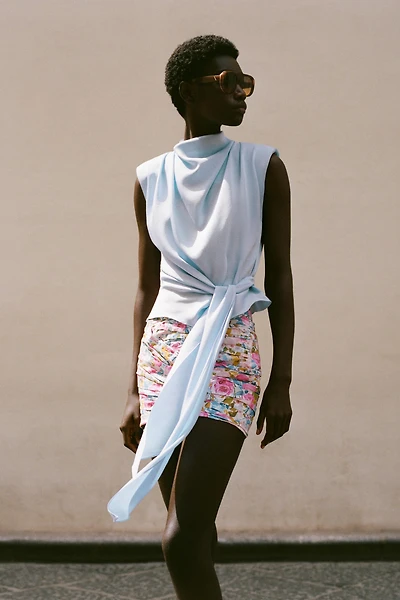DRAPED FLORAL PRINT MINI SKIRT