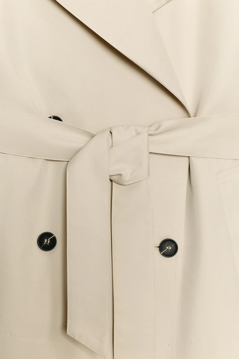 DOUBLE-BREASTED BELTED VEST