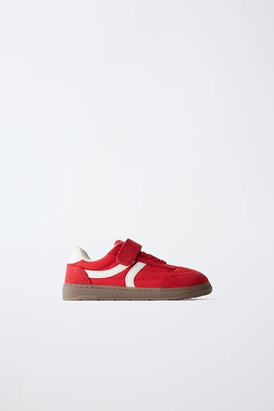 BAREFOOT SNEAKERS