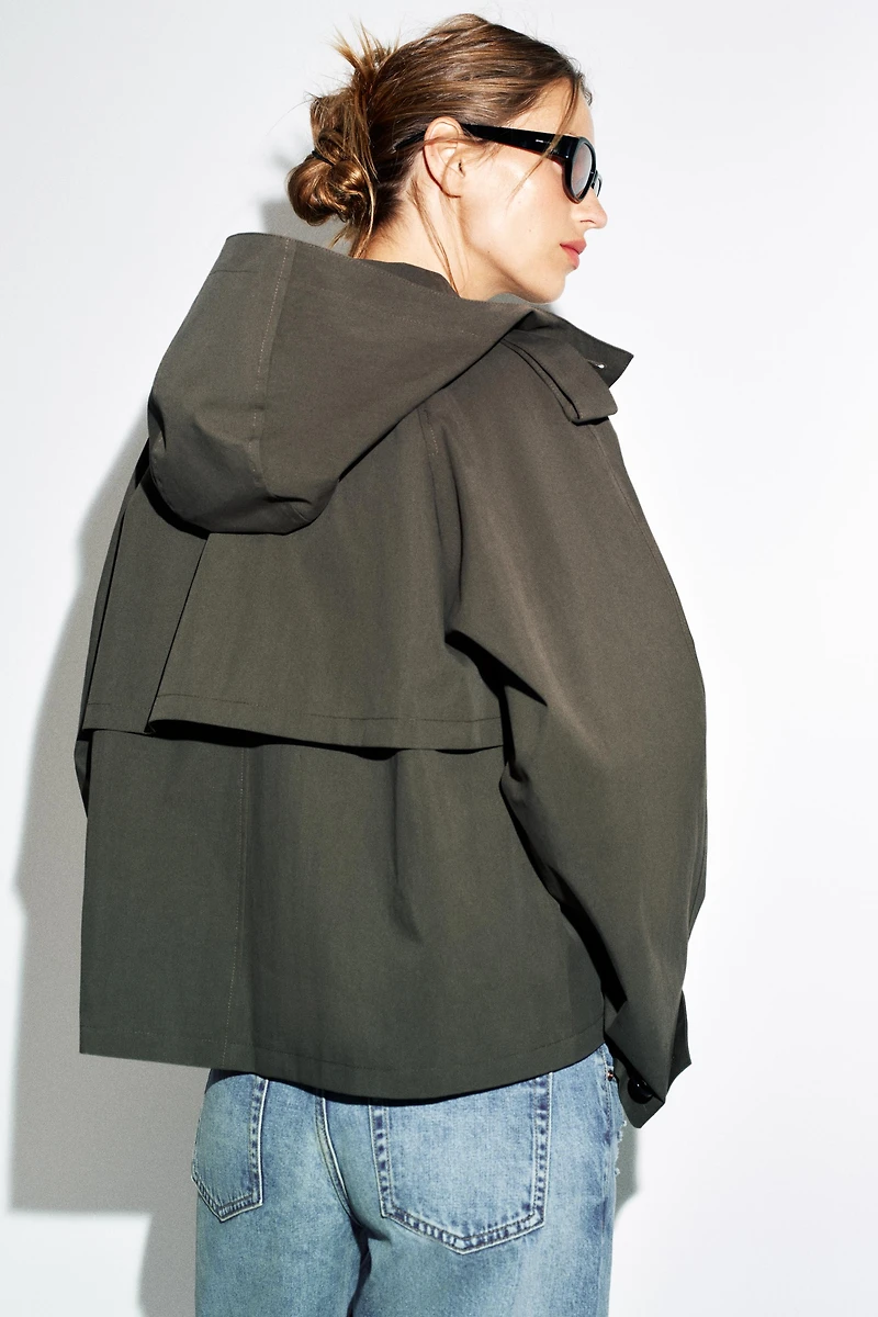 SHORT HOODED TRENCH