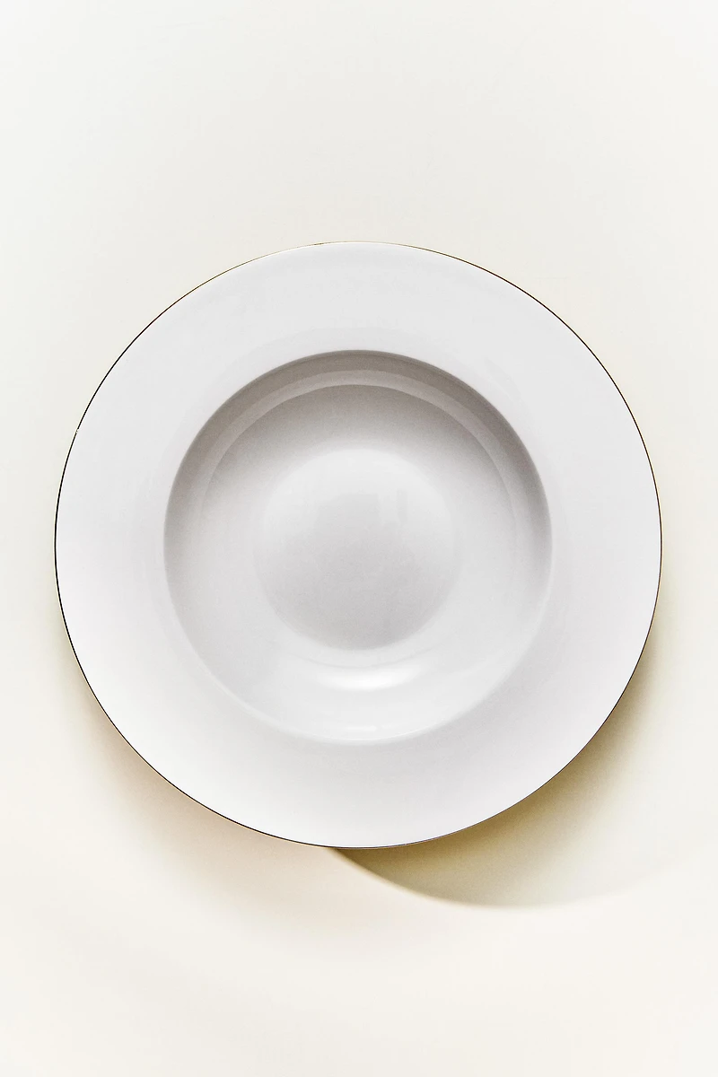 ASSIETTE CREUSE PORCELAINE BONE CHINA BORD