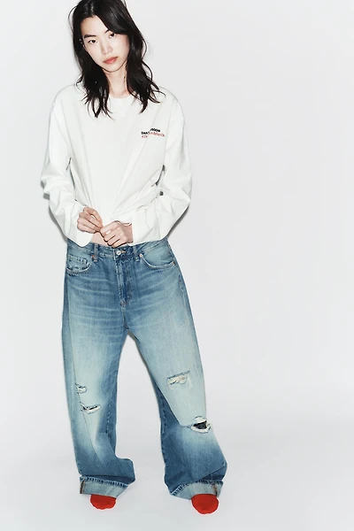 LONG SLEEVE TEXT T-SHIRT